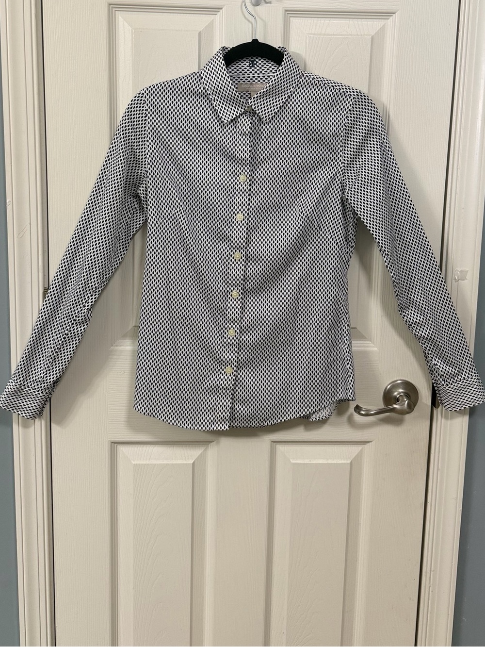 Banana Republic Button Down Navy Dot Pattern Non Iron Fitted Shirt Top